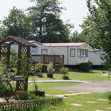 Spindlewood Country Holiday Park - Caravan Park Hastings Extérieur photo